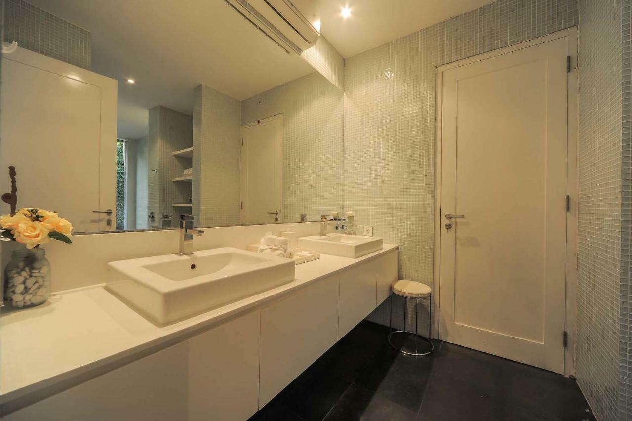 Casa Priya Petitenget Семиньяк Экстерьер фото