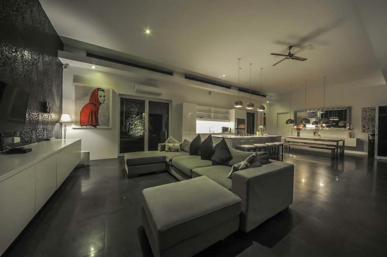 Casa Priya Petitenget Семиньяк Экстерьер фото